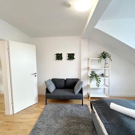 Jungle Retreat Apartments Im Zentrum Bremen Bagian luar foto