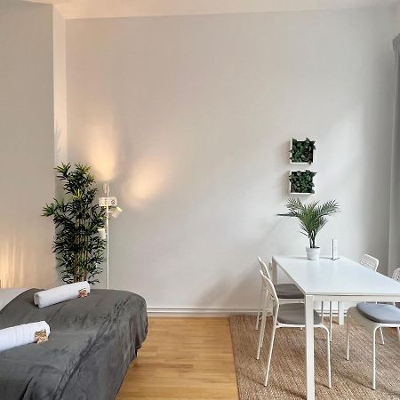 Jungle Retreat Apartments Im Zentrum Bremen Bagian luar foto