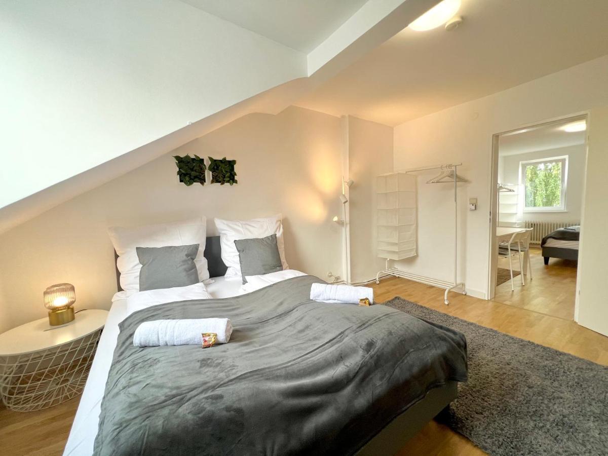 Jungle Retreat Apartments Im Zentrum Bremen Bagian luar foto