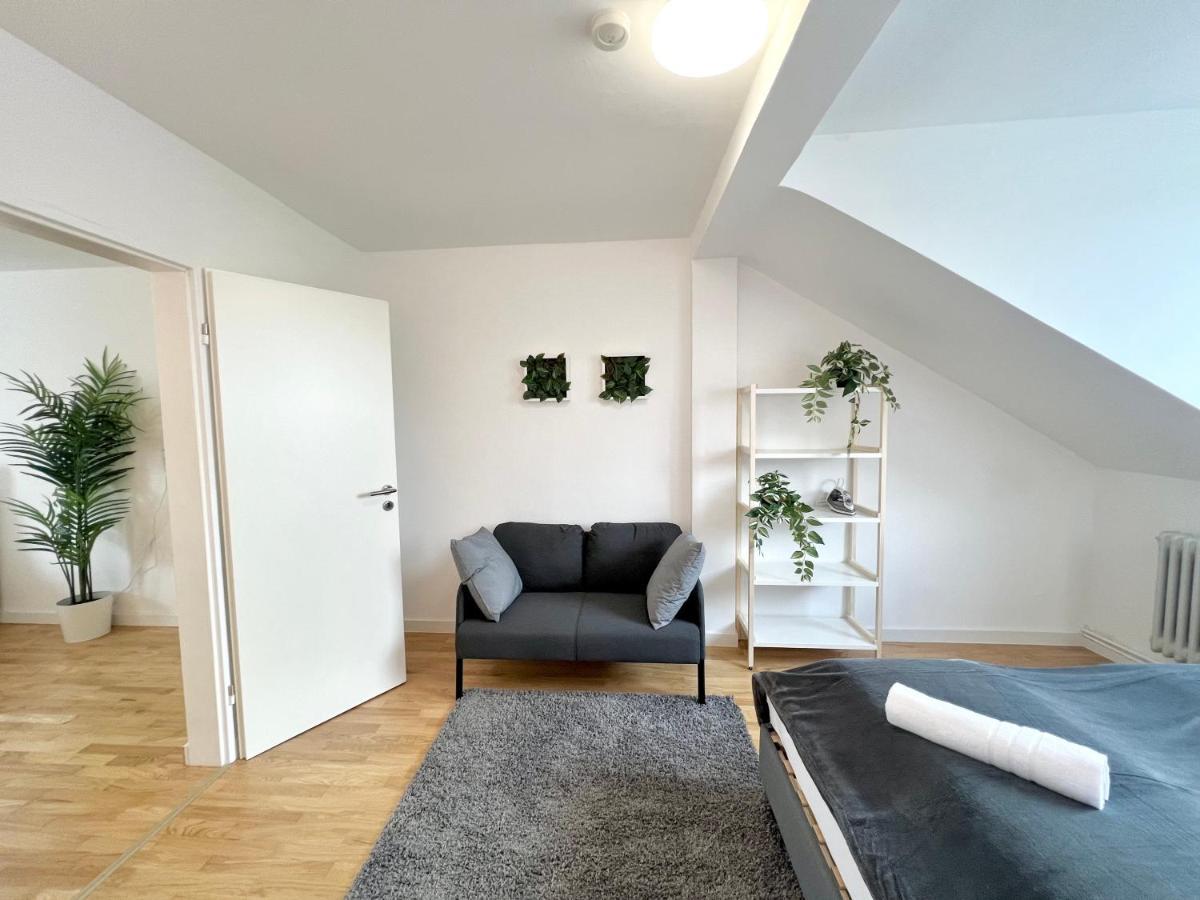 Jungle Retreat Apartments Im Zentrum Bremen Bagian luar foto