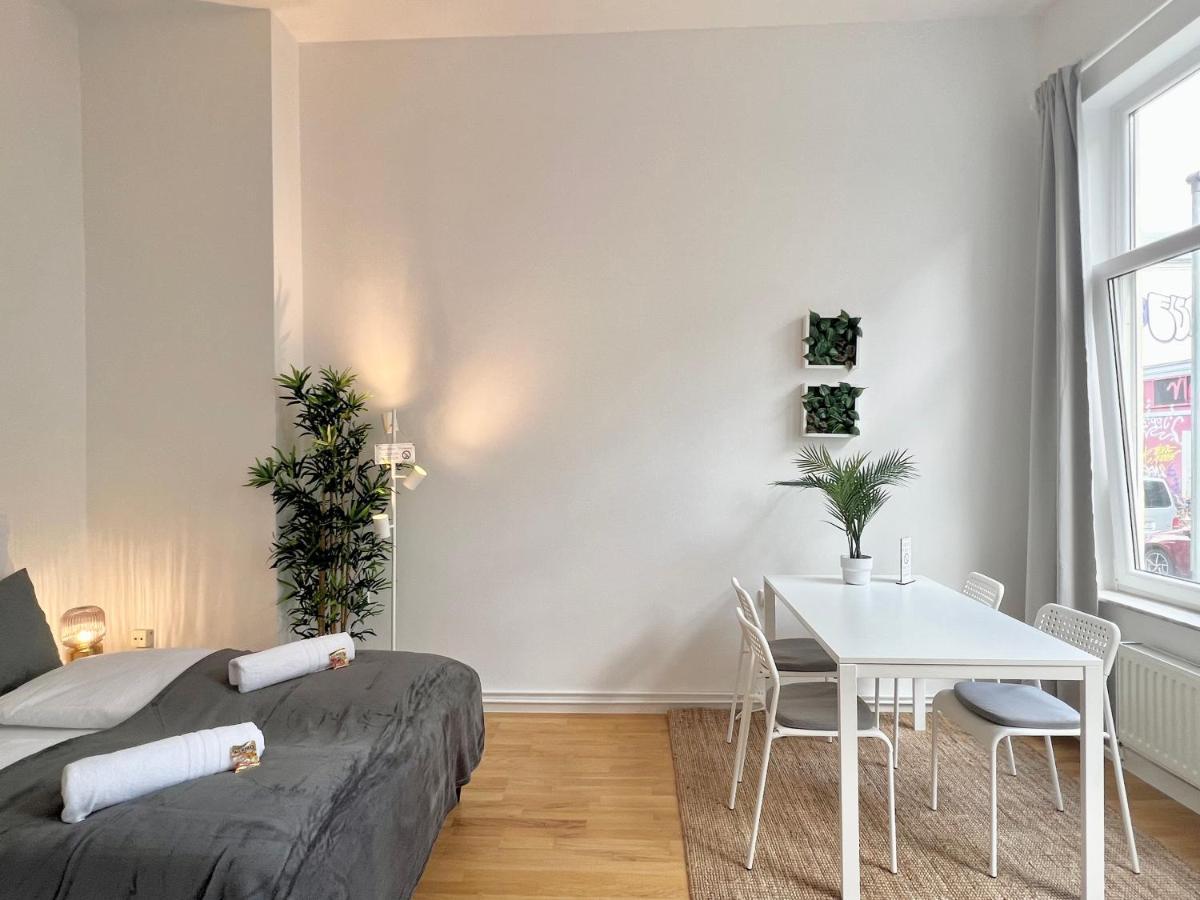 Jungle Retreat Apartments Im Zentrum Bremen Bagian luar foto