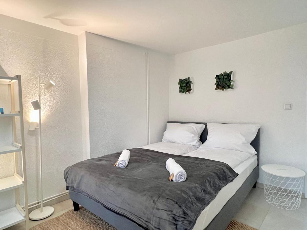 Jungle Retreat Apartments Im Zentrum Bremen Bagian luar foto