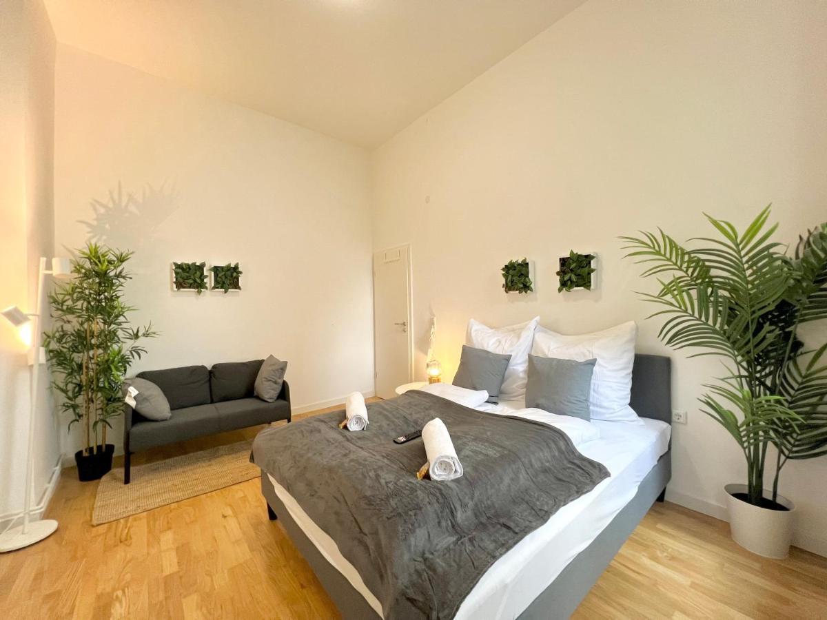 Jungle Retreat Apartments Im Zentrum Bremen Bagian luar foto