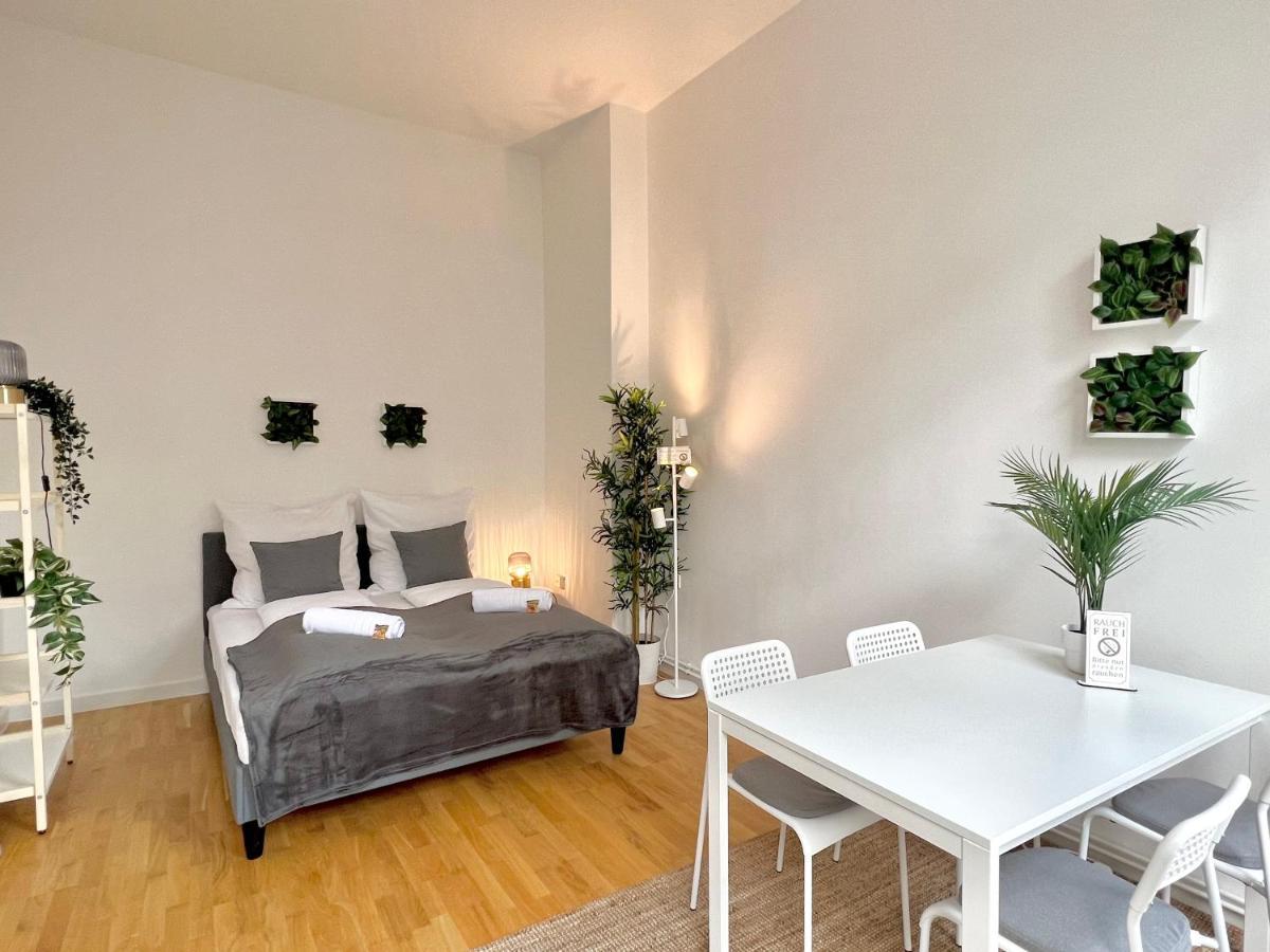 Jungle Retreat Apartments Im Zentrum Bremen Bagian luar foto