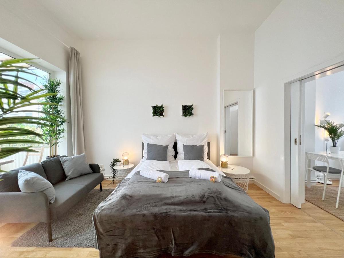 Jungle Retreat Apartments Im Zentrum Bremen Bagian luar foto