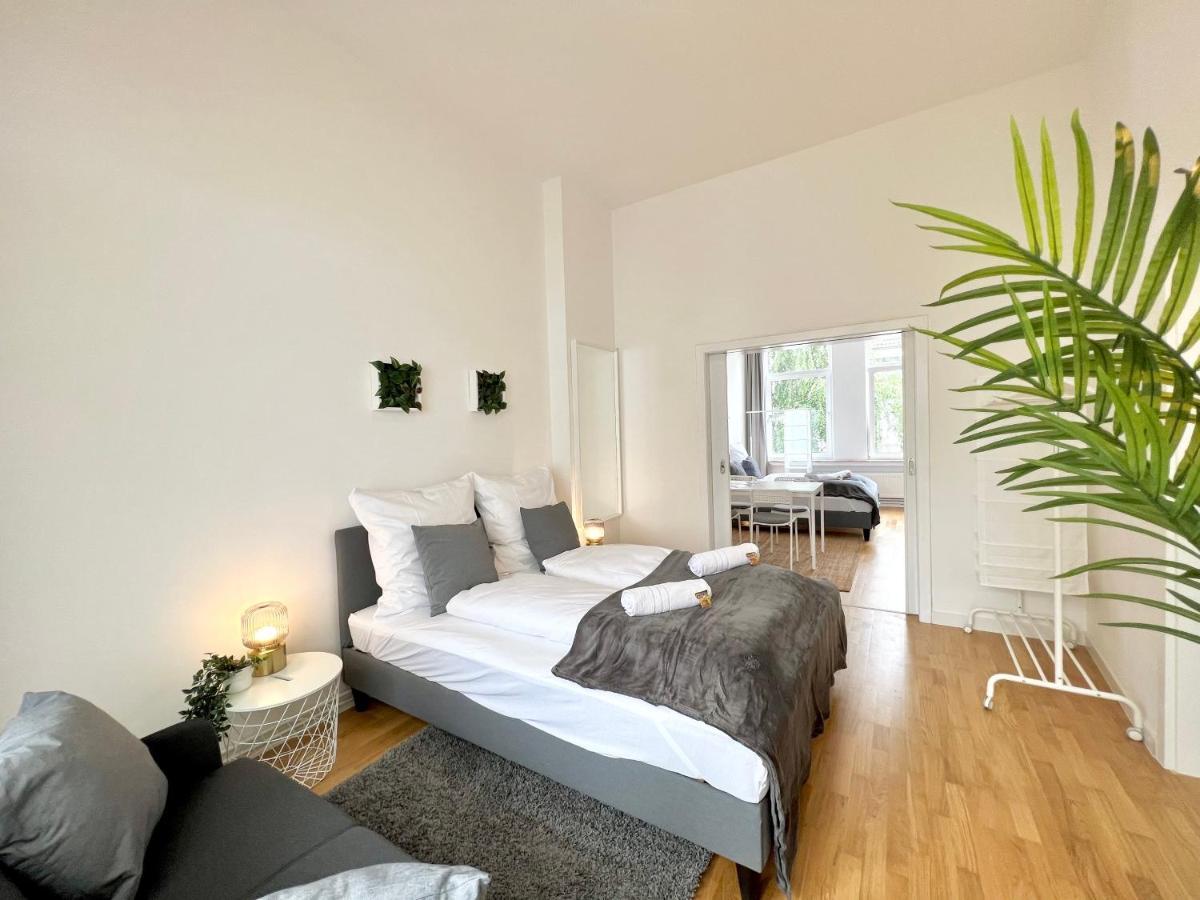 Jungle Retreat Apartments Im Zentrum Bremen Bagian luar foto